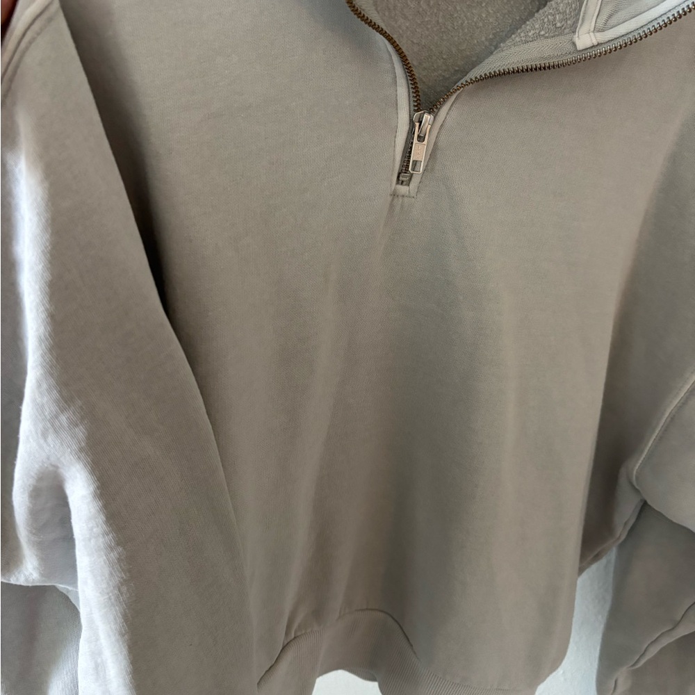 Wild Fable Light Gray Quarter-Zip Sweatshirt - Picture 2 of 5